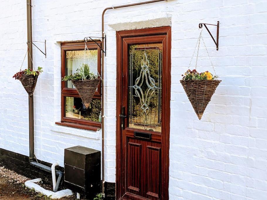 Baker'S Cottage, Urban Spa And Garden Bar Evesham Bagian luar foto