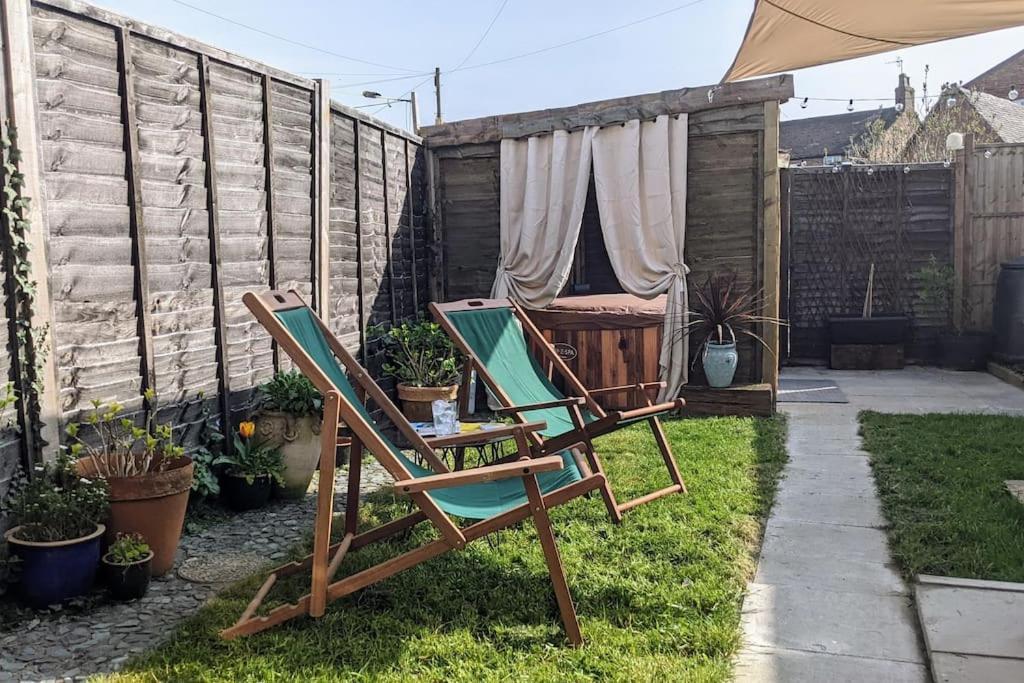 Baker'S Cottage, Urban Spa And Garden Bar Evesham Bagian luar foto
